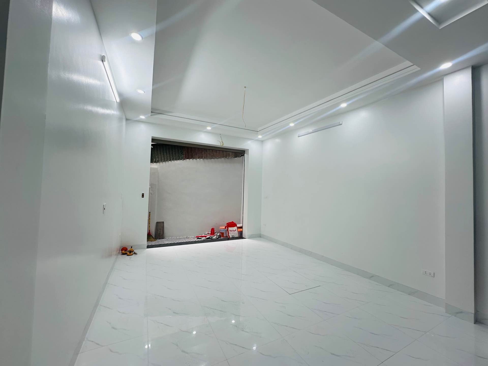 Bán nhà Lê Thanh Nghị - diện tích 42m2 5 tầng - thang máy - giá 10,5 tỷ