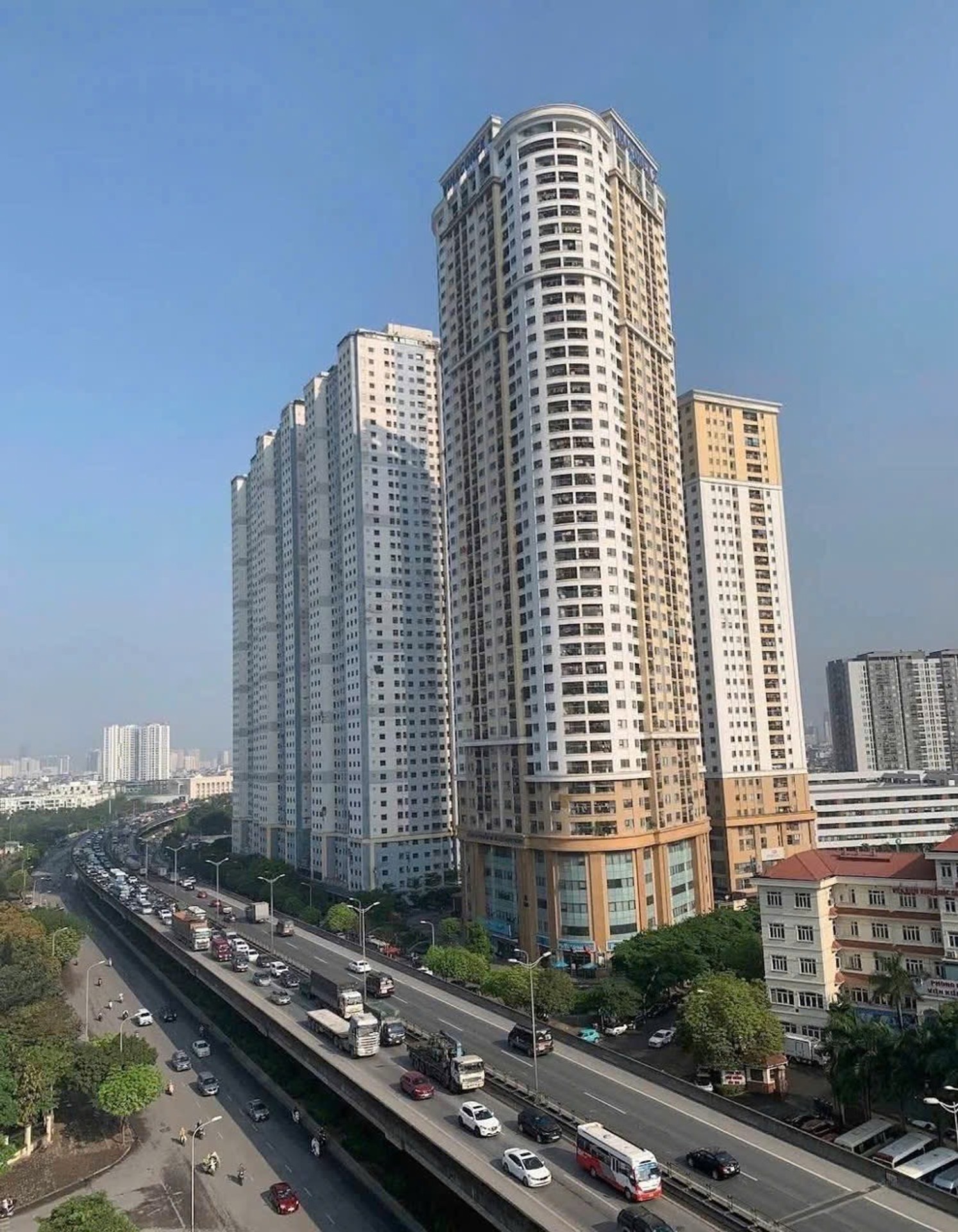 Bán nhà Kim Văn Kim Lũ - diện tích 68m2 1 tầng - Căn góc, tầng đẹp - giá 5,4 tỷ