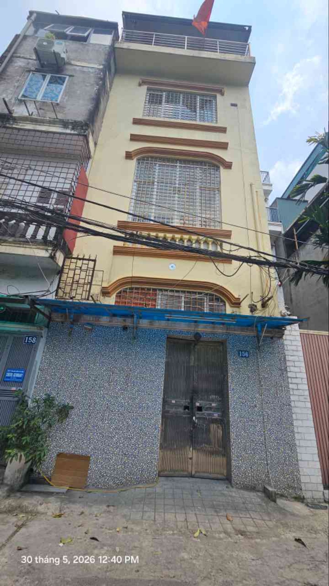 Bán nhà Hai Bà Trưng - diện tích 95m2 4 tầng - Phân lô ô tô tránh - giá 24 tỷ