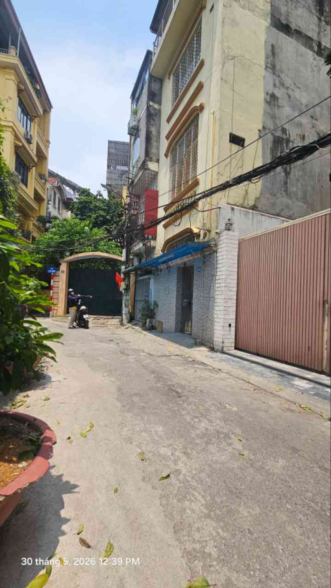 Bán nhà Hai Bà Trưng - diện tích 95m2 4 tầng - Phân lô ô tô tránh - giá 24 tỷ