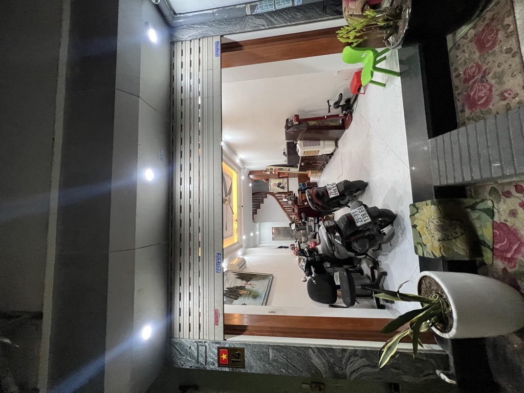 Bán nhà Lê Thanh Nghị - diện tích 31m2 6 tầng - Nhà Đẹp và Hiếm khu Lê Thanh Nghị - giá 13,5 tỷ