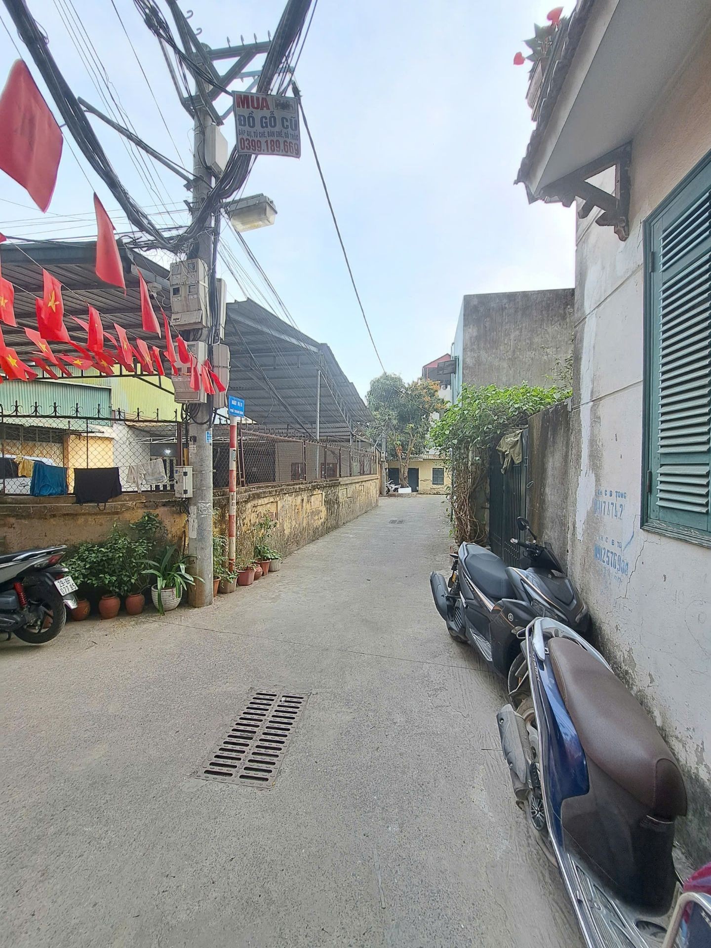 Bán nhà Thanh Đàm - diện tích 30m2 5 tầng - ô tô đỗ cổng - giá 7,5 tỷ