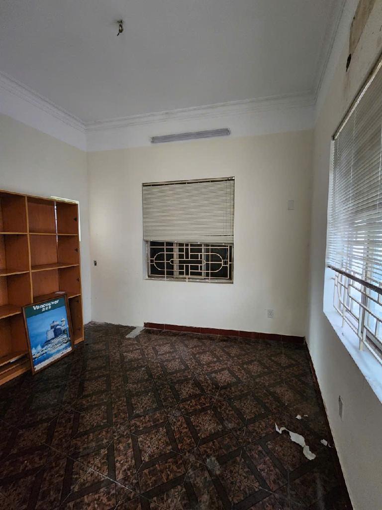 Bán nhà Hàm Long - diện tích 105.7m2 4 tầng - LÔ GÓC 2 THOÁNG - giá 50 tỷ