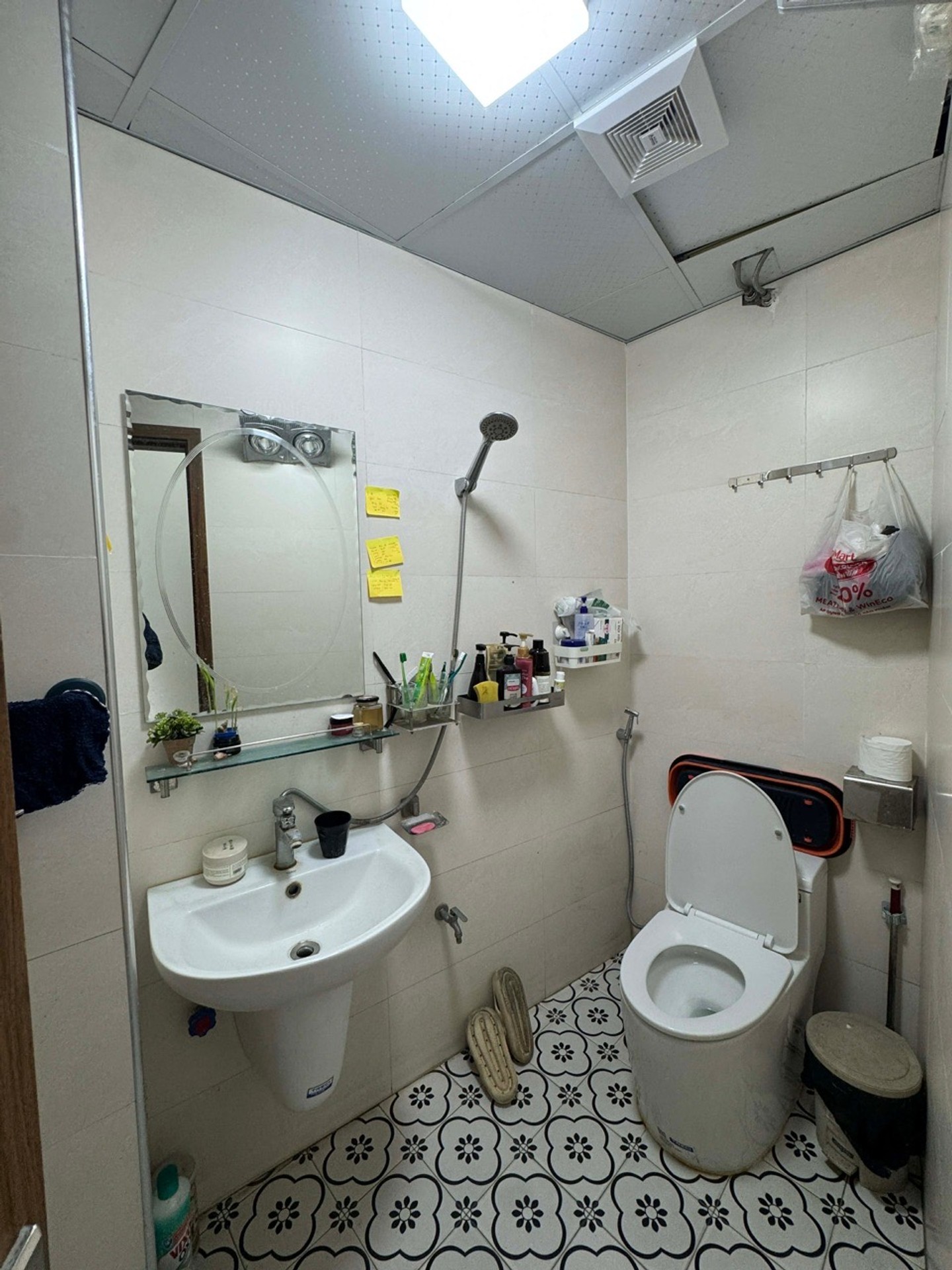 Bán nhà Trương Định - diện tích 90m2 6 tầng - 3 mặt thoáng - giá 19 tỷ
