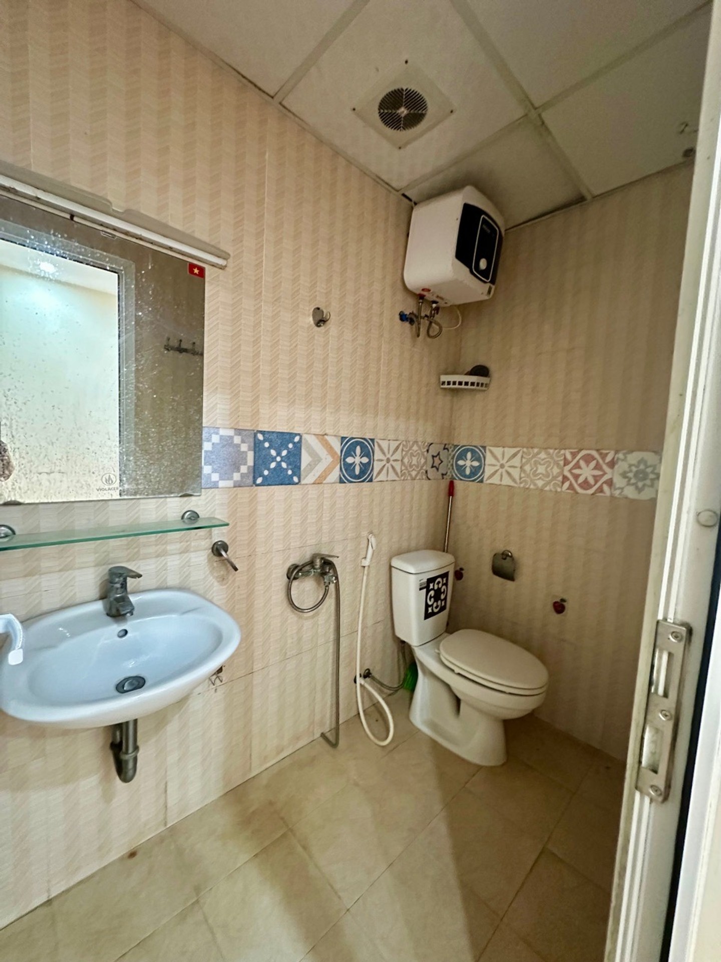 Bán nhà Thịnh Liệt - diện tích 55m2 6 tầng - VIEW ĐẸP THOÁNG MÁT - giá 4,6 tỷ