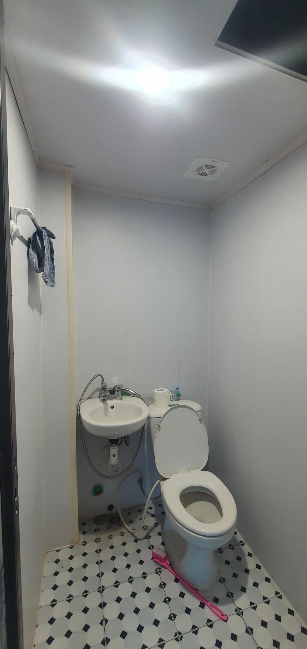 Bán nhà Ngõ Tự Do - diện tích 85m2 7 tầng - Lô góc, mặt ngõ ô tô tránh - giá 28 tỷ