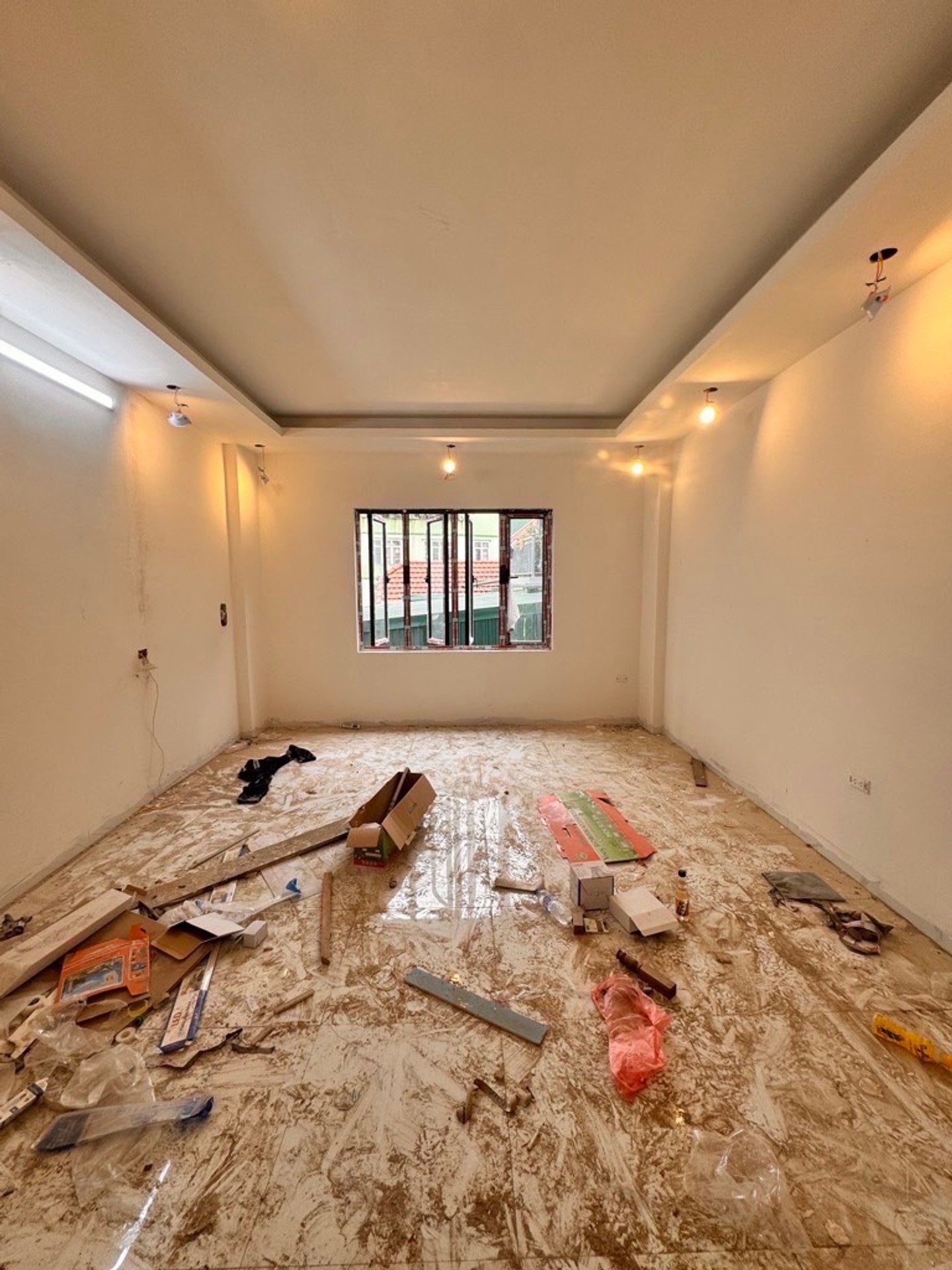 Bán nhà Vĩnh Hưng - diện tích 30m2 5 tầng - ô tô đỗ cửa - giá 7,2 tỷ