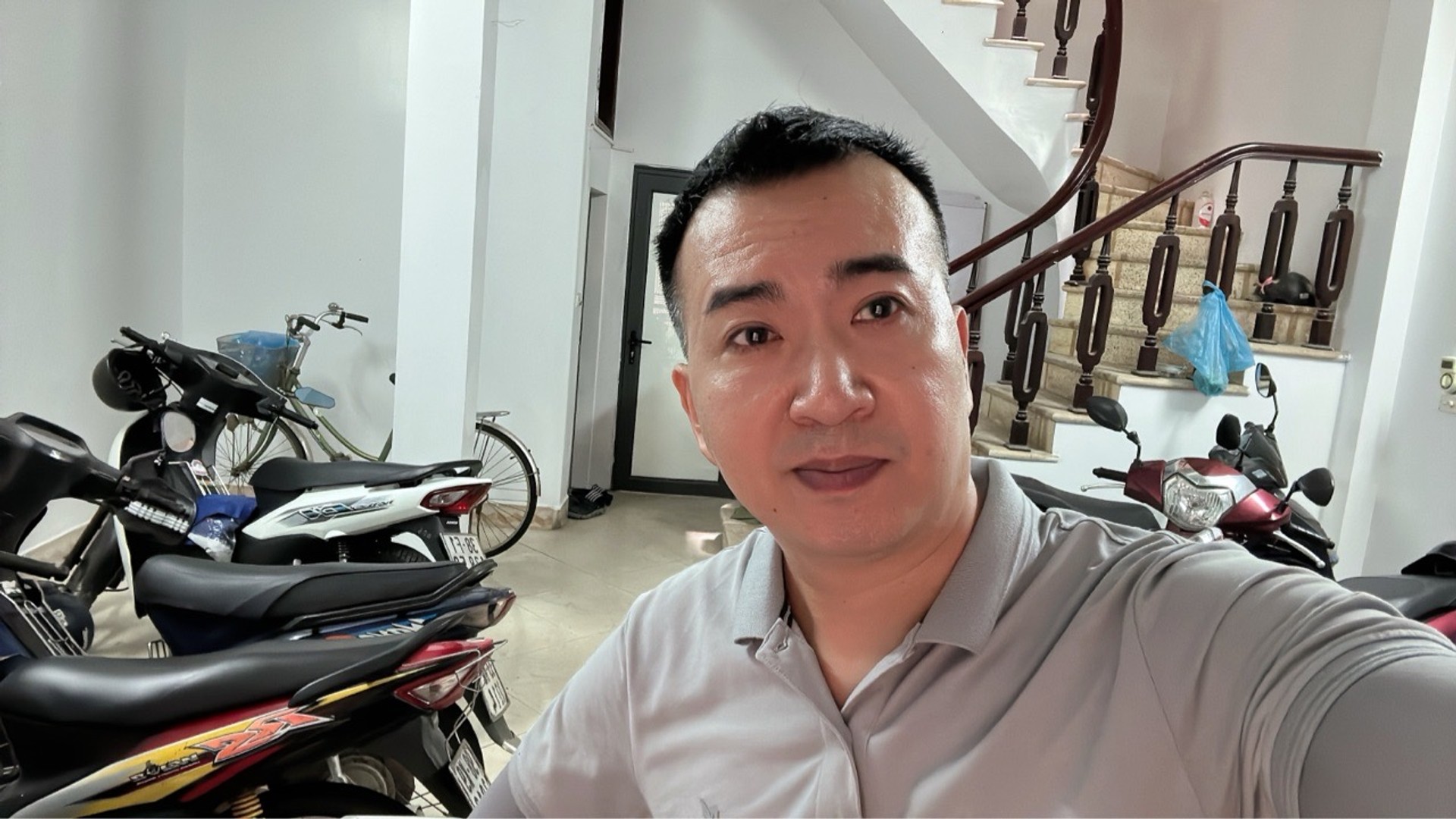 Bán nhà Lê Thanh Nghị - diện tích 53m2 5 tầng - 2 mặt thoáng - giá 14,5 tỷ