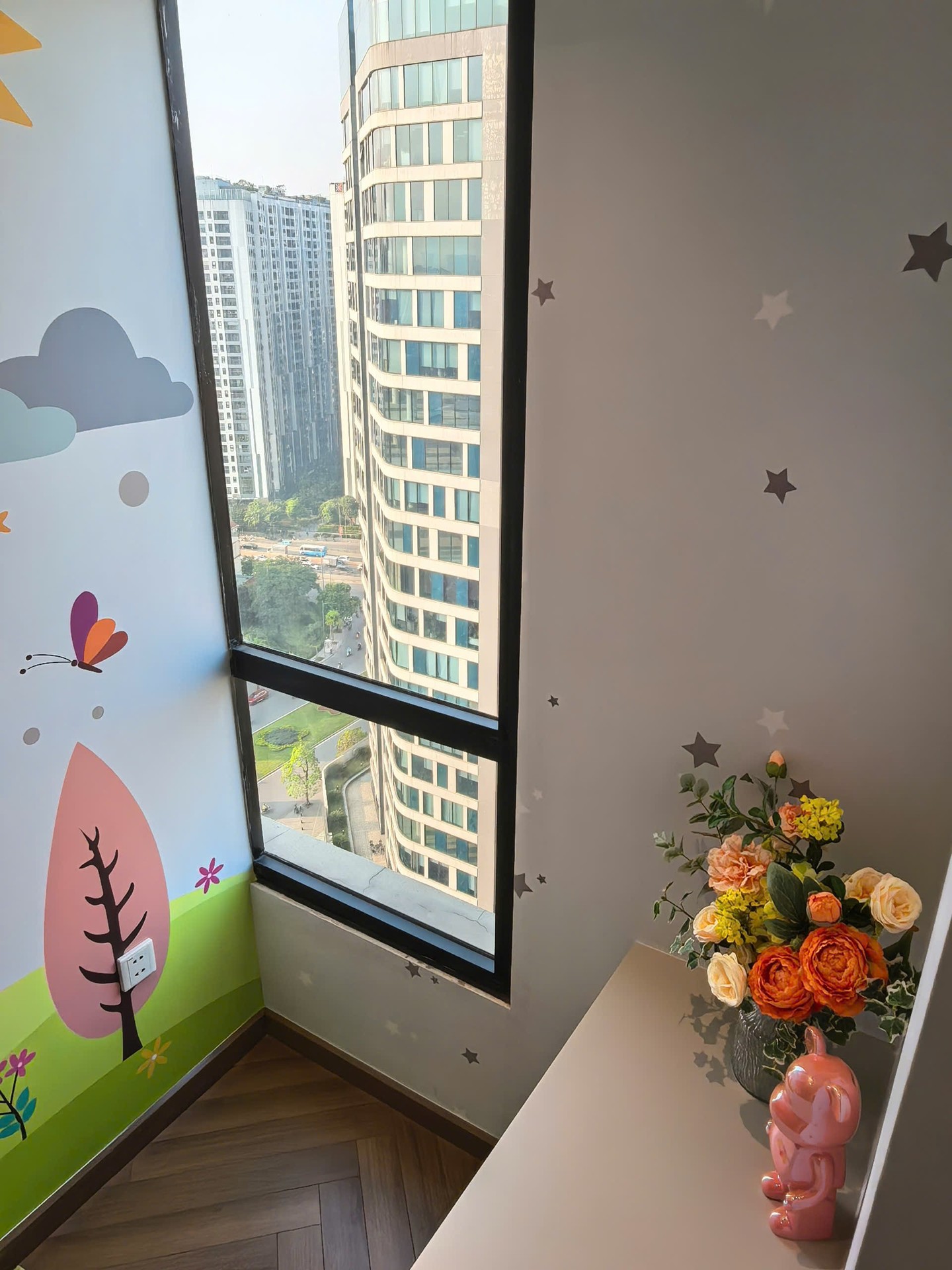 Bán nhà KĐT Tamecity Minh Khai - diện tích 110m2 1 tầng - Lô góc, view sông Hồng - giá 16,8 tỷ