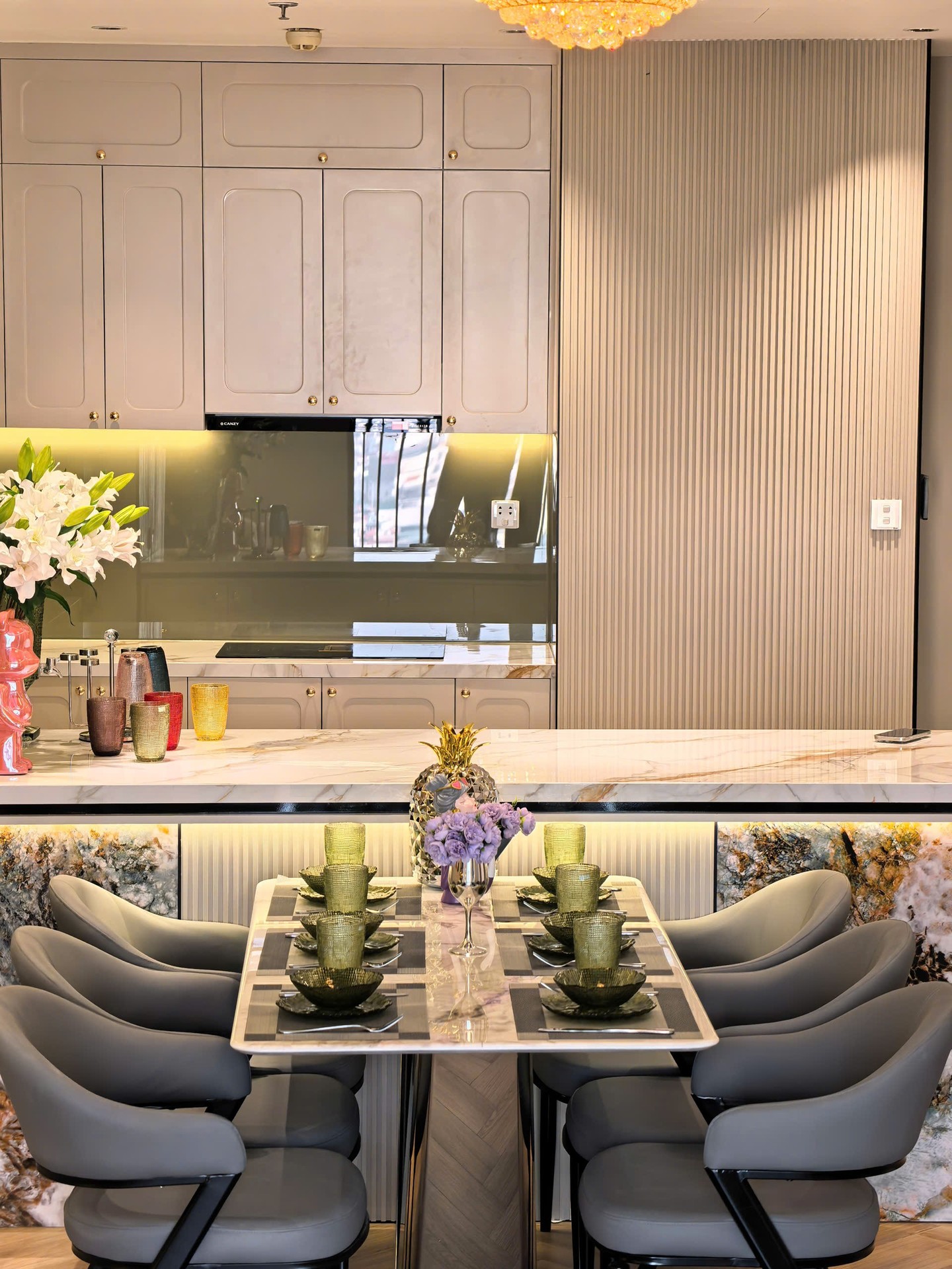 Bán nhà KĐT Tamecity Minh Khai - diện tích 110m2 1 tầng - Lô góc, view sông Hồng - giá 16,8 tỷ