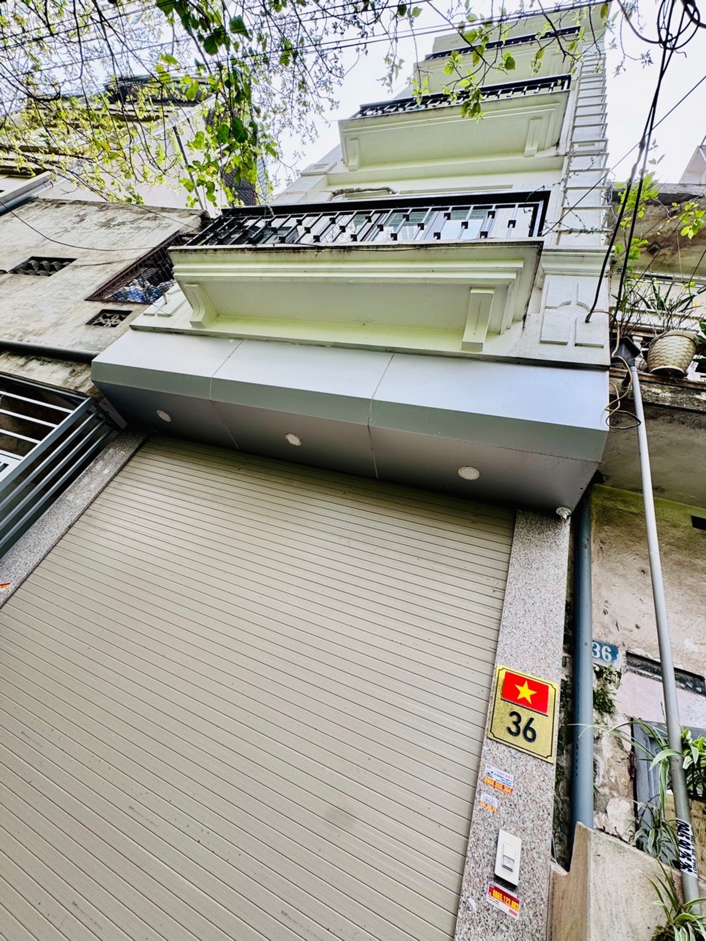 Bán nhà Dương Văn Bé - diện tích 40m2 5 tầng - Ngõ thông, gần ô tô - giá 9,5 tỷ