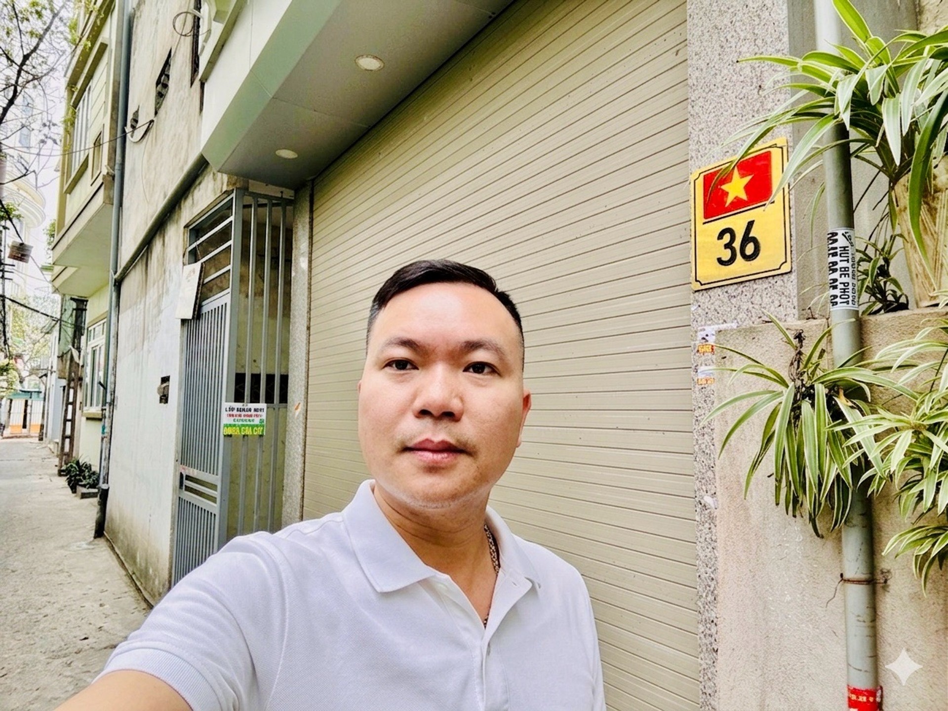 Bán nhà Dương Văn Bé - diện tích 40m2 5 tầng - Ngõ thông, gần ô tô - giá 9,5 tỷ