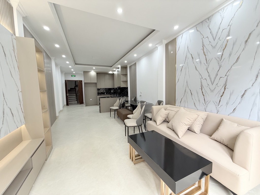 Bán nhà Kim Đồng - diện tích 69.2m2 6 tầng - Ô TÔ ĐỖ TRÁNH - giá 26,8 tỷ