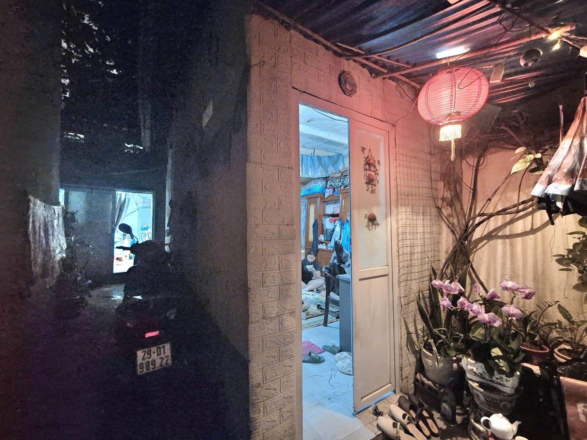 Bán nhà Minh Khai - diện tích 60m2 3 tầng - Đất 5.2 - giá 12,8 tỷ