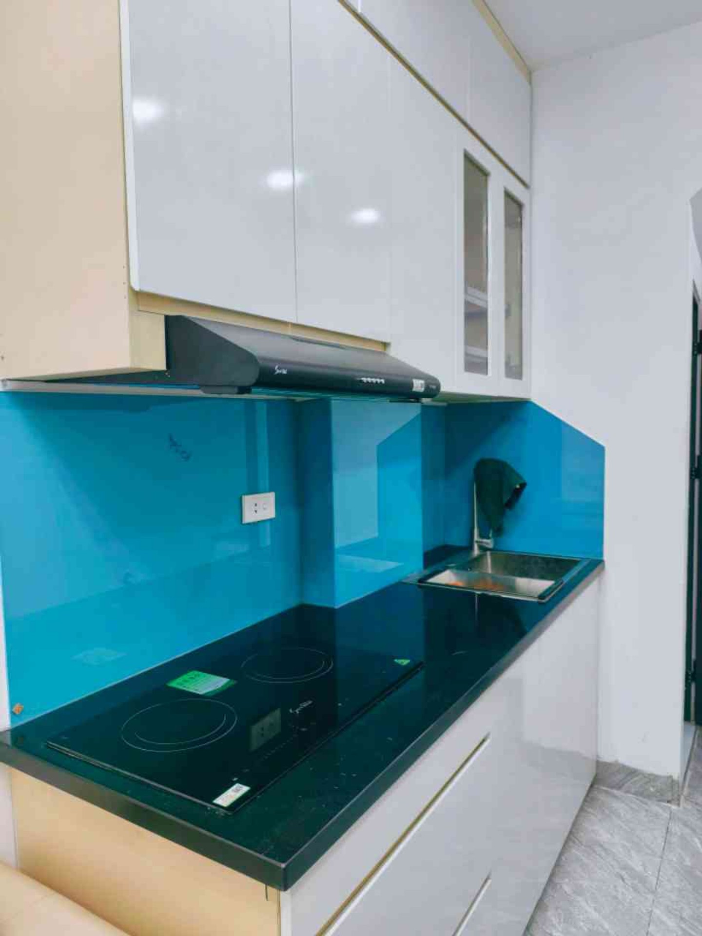 Bán nhà Bạch Mai - diện tích 16m2 5 tầng - Nhà đẹp, gần phố thoáng sáng - giá 4,4 tỷ
