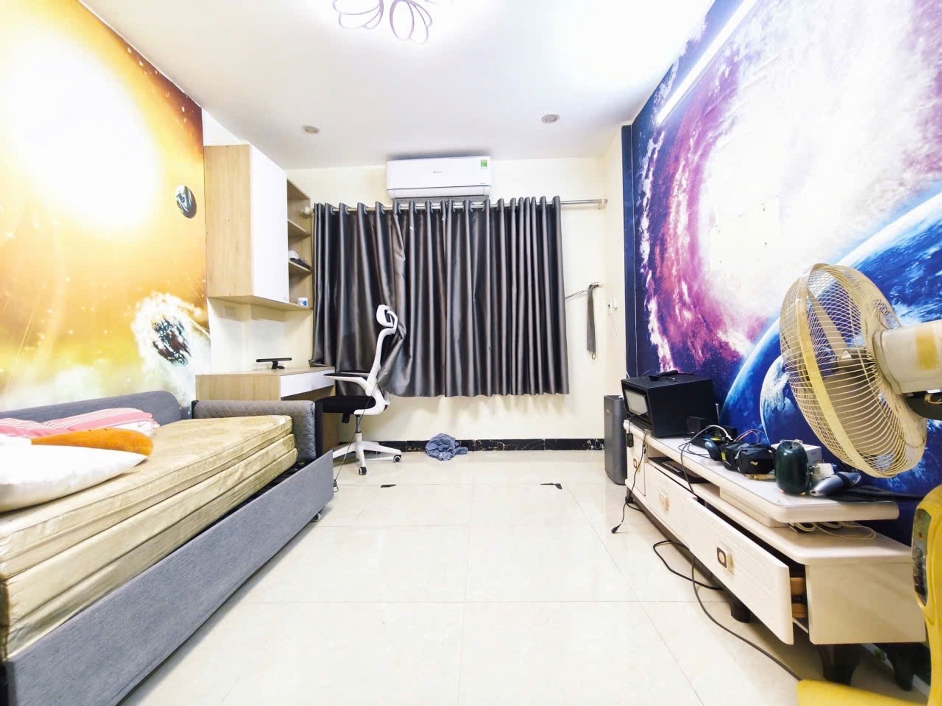 Bán nhà Thanh Lân - diện tích 66m2 5 tầng - gần ô tô - giá 3,3 tỷ