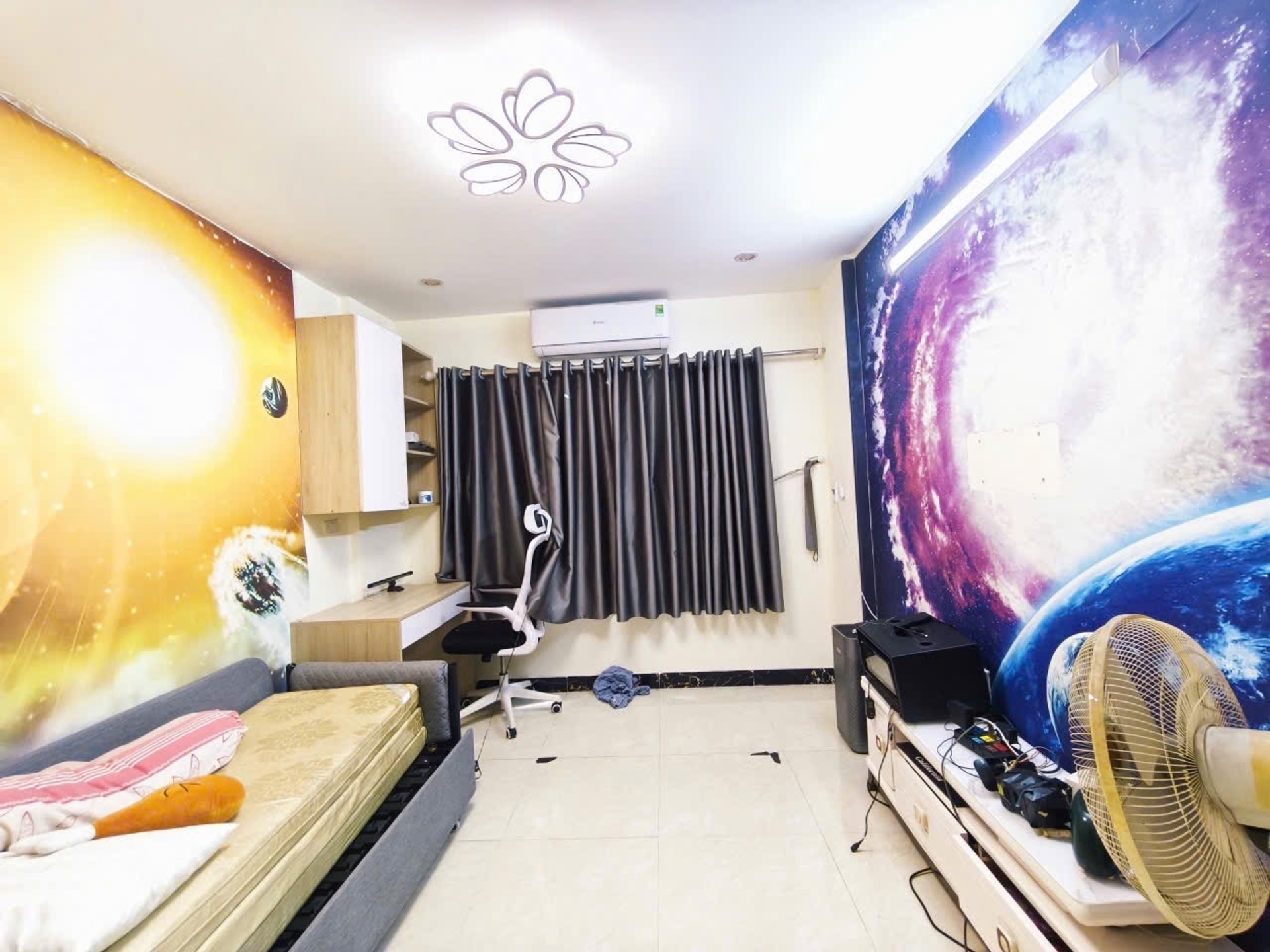 Bán nhà Thanh Lân - diện tích 66m2 5 tầng - gần ô tô - giá 3,3 tỷ