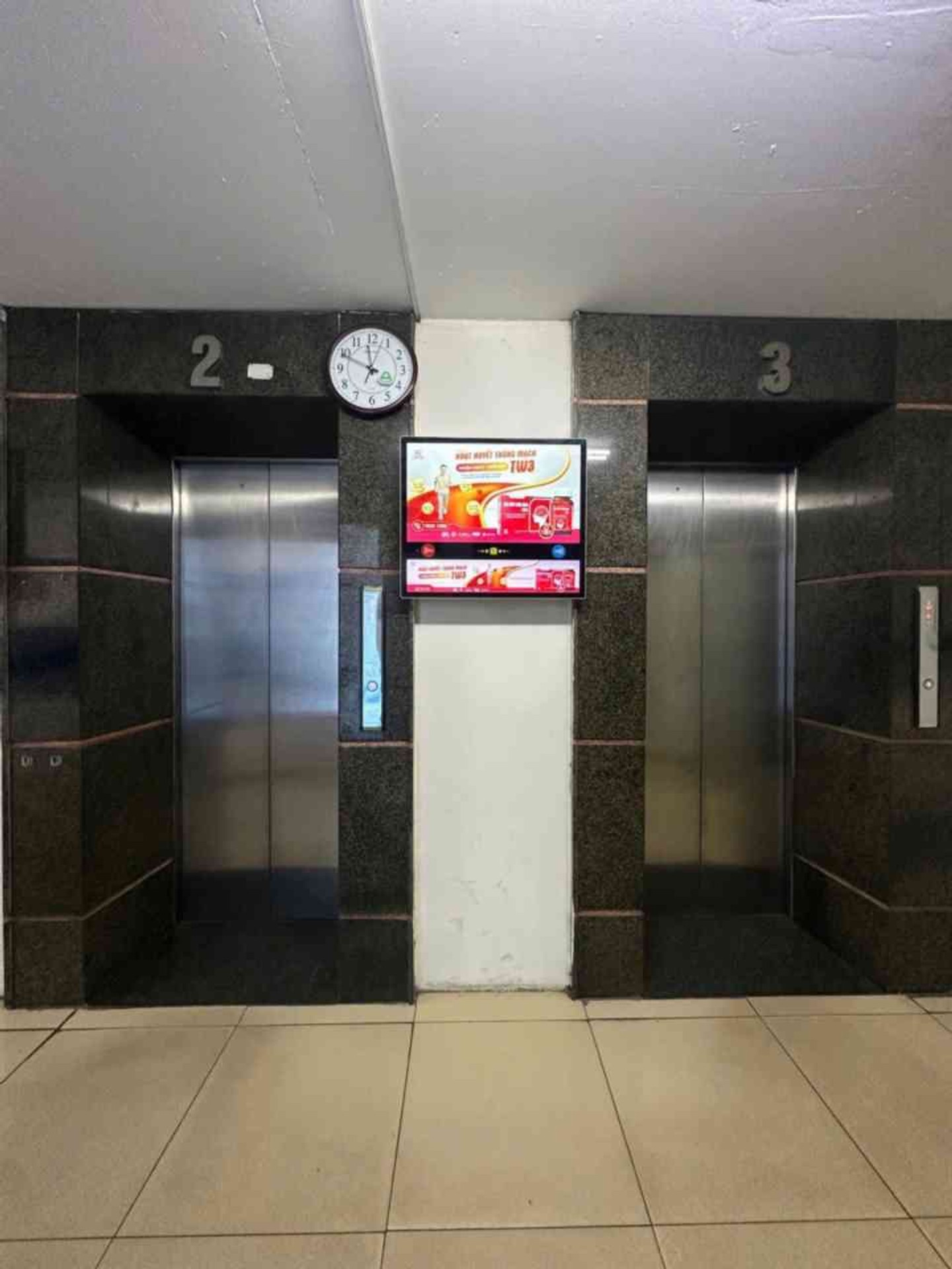 Bán nhà Thịnh Liệt - diện tích 54m2 14 tầng - Lô góc - giá 4,4 tỷ