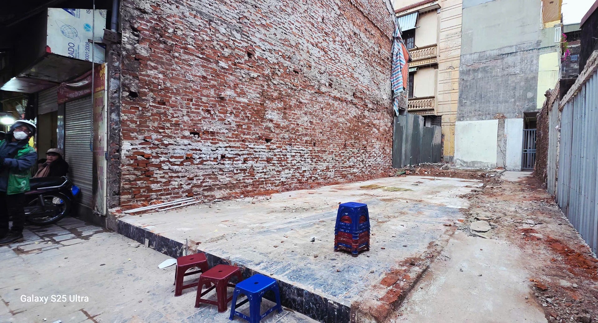 Bán nhà Trương Định - diện tích 78m2 1 tầng - Lô góc 2 mặt thoáng - giá 38,6 tỷ