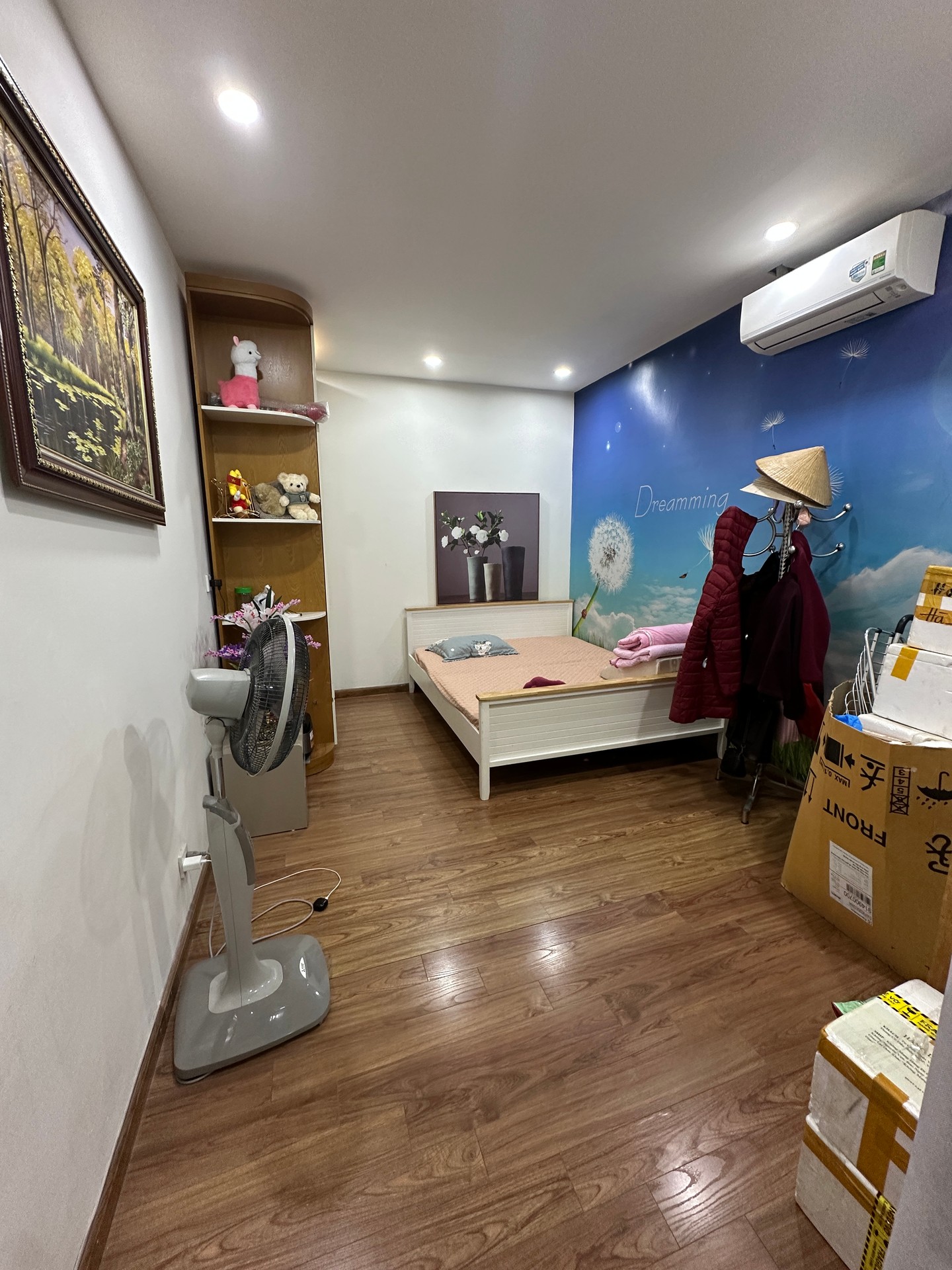 Bán nhà Hai Bà Trưng - diện tích 87m2 27 tầng - Nhà đẹp hiếm có - giá 11,6 tỷ