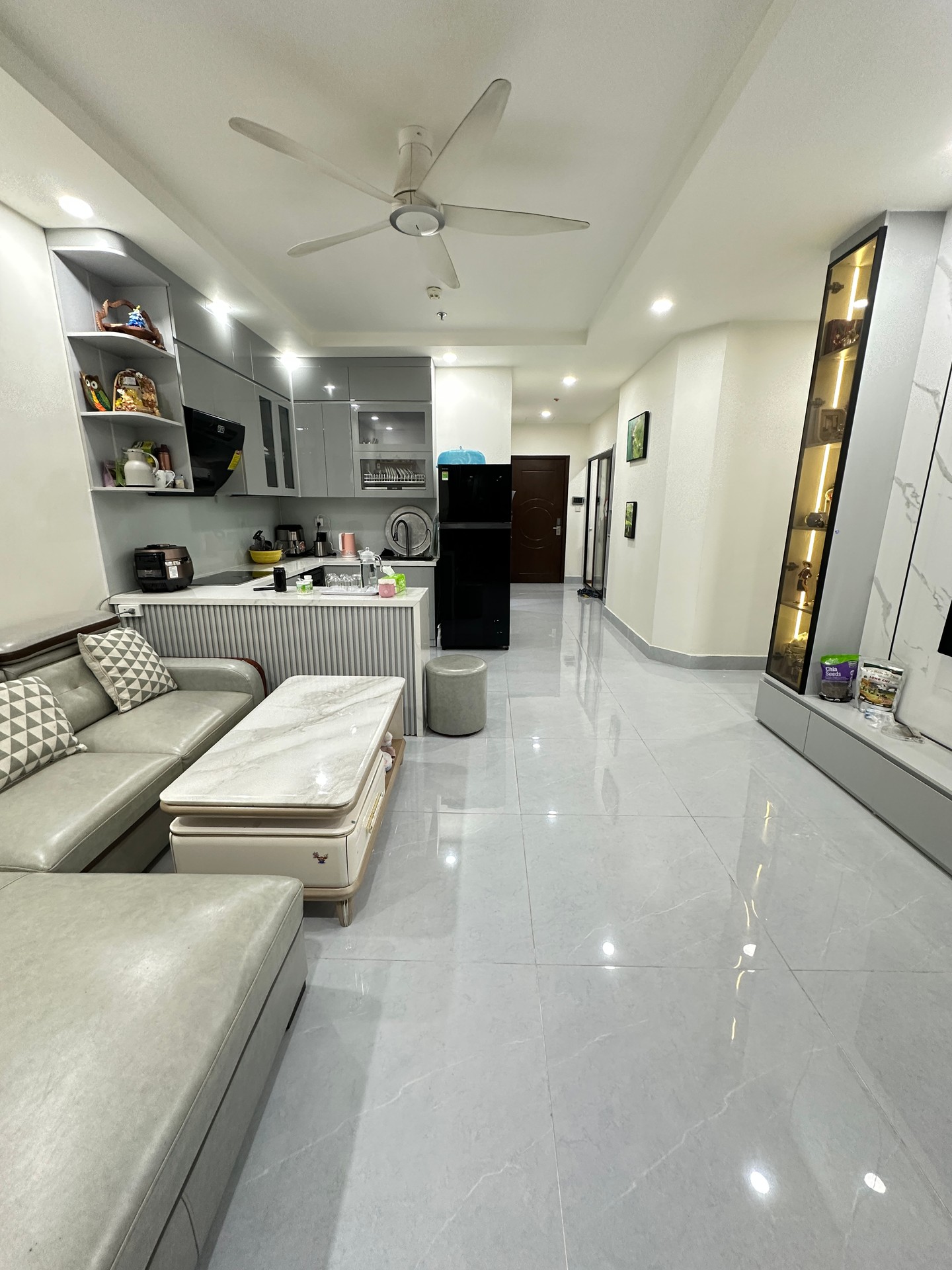 Bán nhà Hai Bà Trưng - diện tích 87m2 27 tầng - Nhà đẹp hiếm có - giá 11,6 tỷ