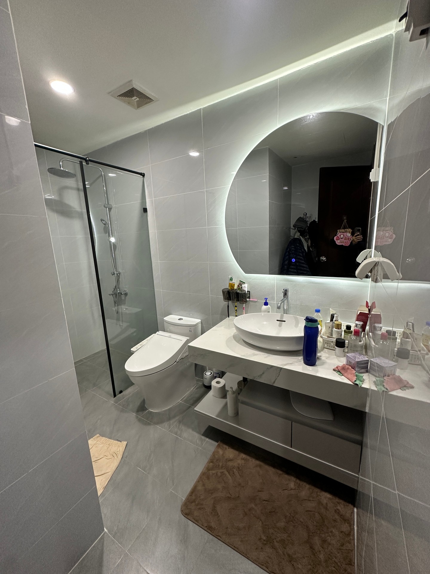 Bán nhà Hai Bà Trưng - diện tích 87m2 27 tầng - Nhà đẹp hiếm có - giá 11,6 tỷ