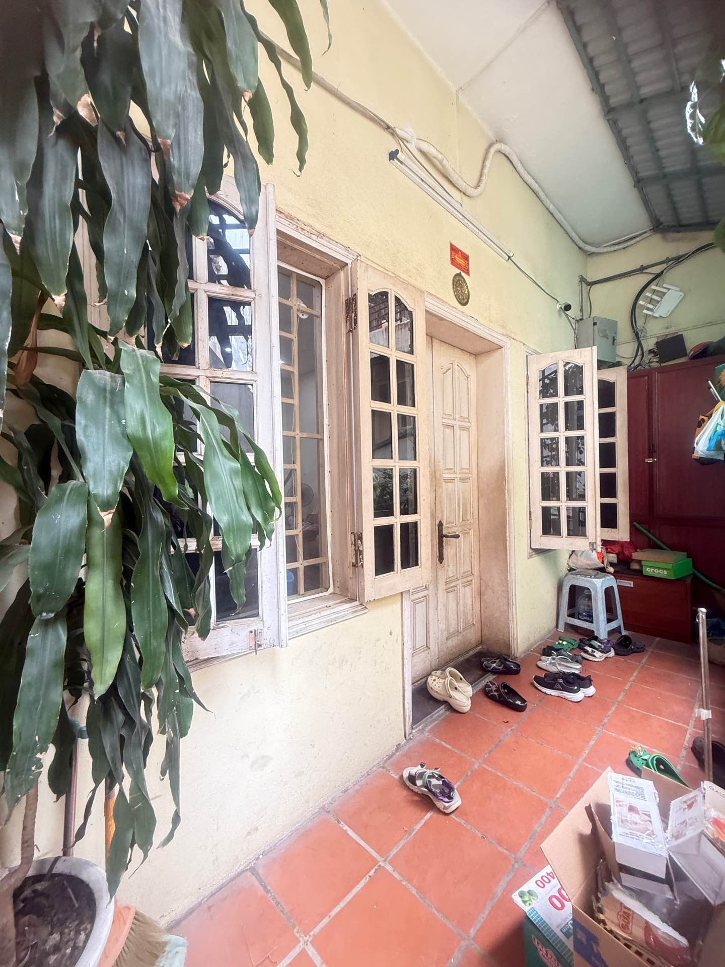 Bán nhà Phố Huế - diện tích 25m2 3 tầng - mặt phố - giá 11 tỷ