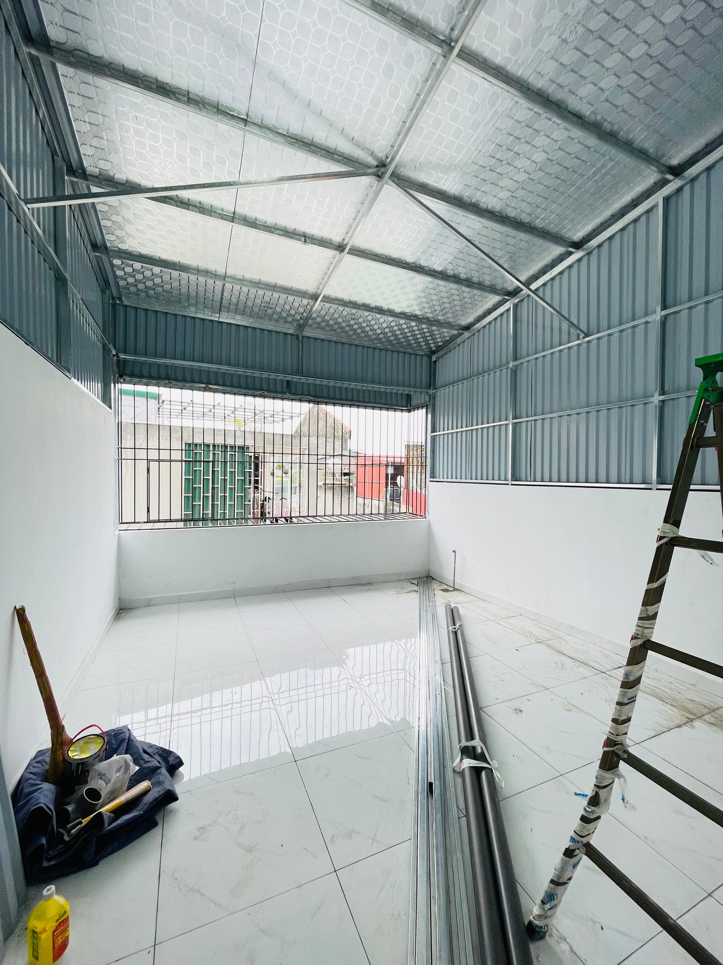 Bán nhà Hoàng Mai - diện tích 35m2 5 tầng - Lô góc, ô tô đỗ cửa - giá 7,9 tỷ