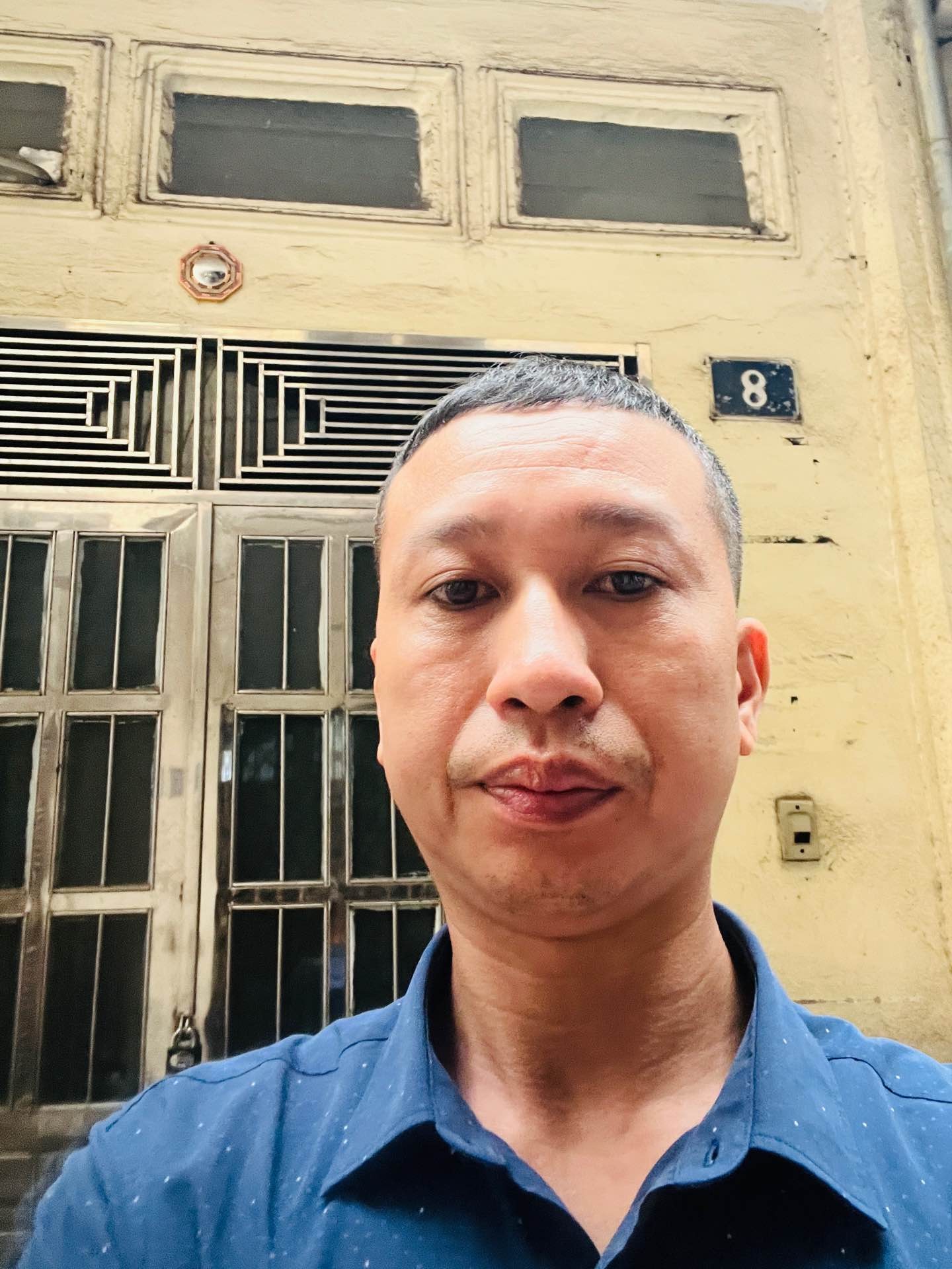 Bán nhà Minh Khai - diện tích 24m2 4 tầng - Ngõ thông, gần phố - giá 8 tỷ