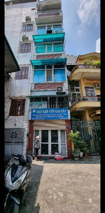 Bán nhà Đội Cấn - diện tích 85m2 6 tầng - Ô tô tránh - giá 42 tỷ
