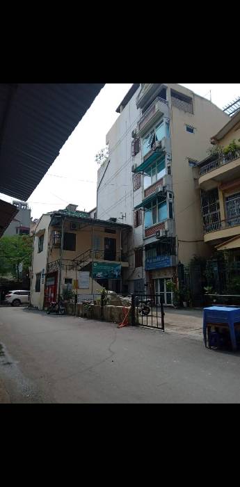 Bán nhà Đội Cấn - diện tích 85m2 6 tầng - Ô tô tránh - giá 42 tỷ