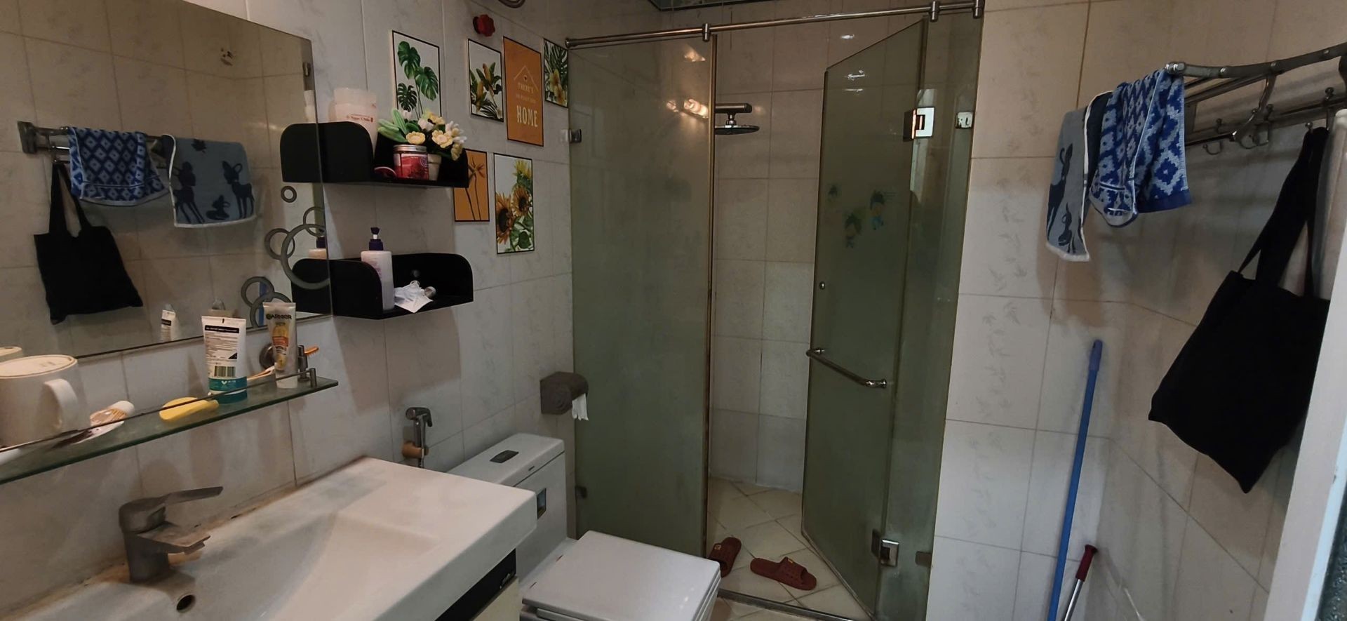 Bán nhà Minh Khai - diện tích 105m2 1 tầng - Căn hộ 3PN, 2WC - giá 9,8 tỷ