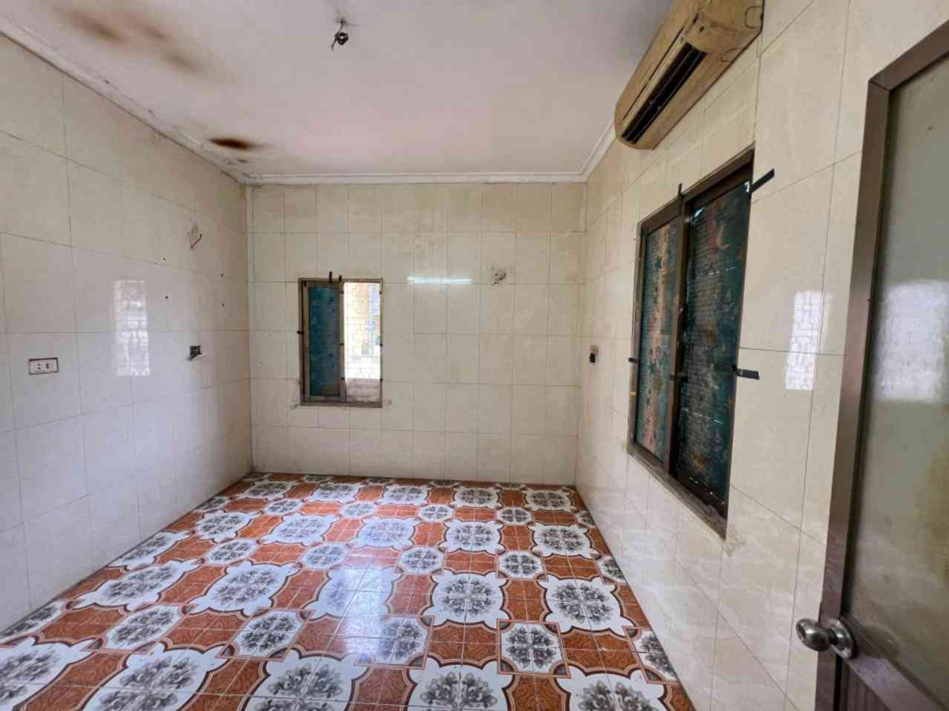 Bán nhà Tam Trinh - diện tích 28m2 4 tầng - Lô góc, 2 mặt ngõ - giá 6,6 tỷ