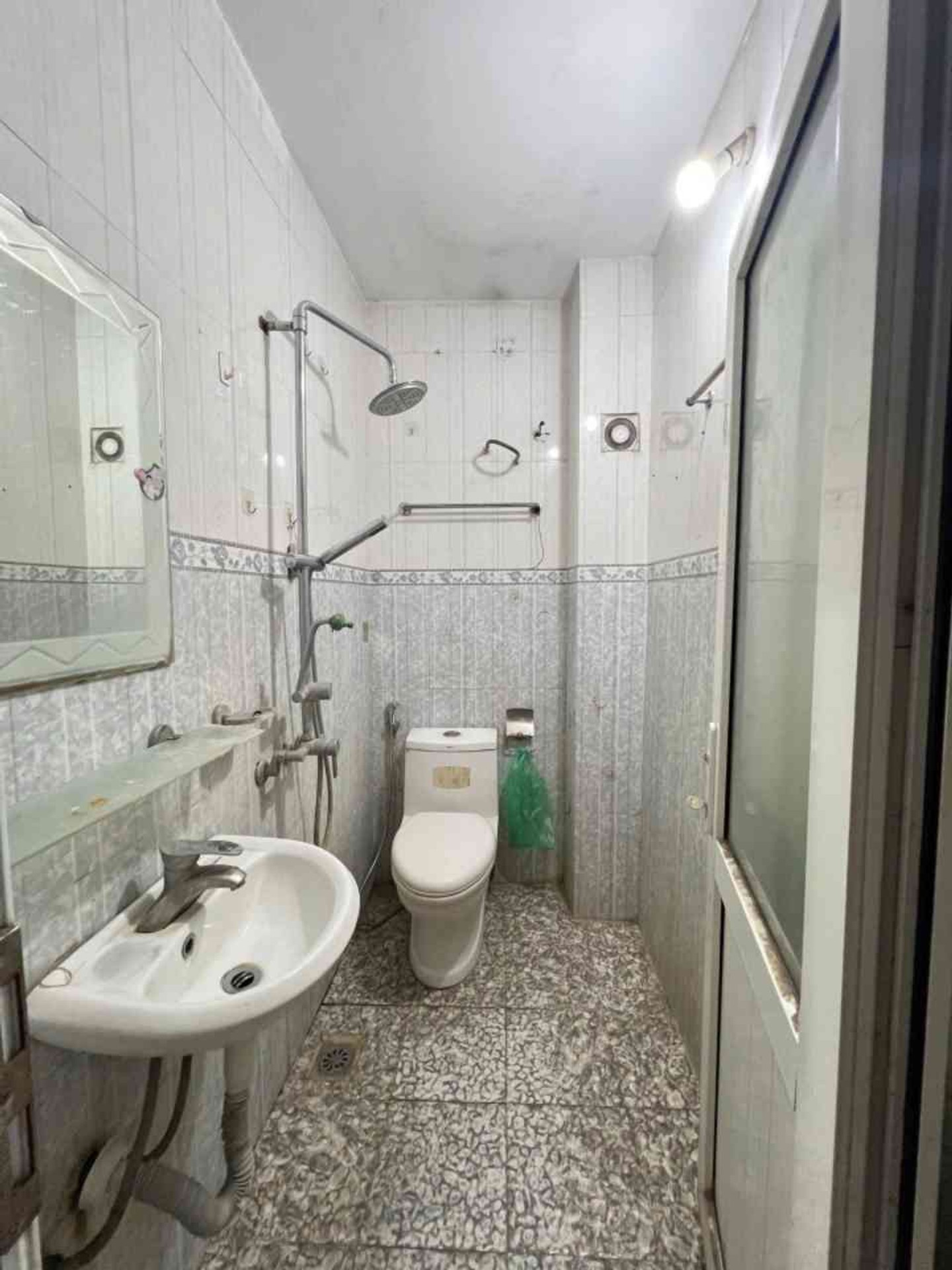 Bán nhà Tam Trinh - diện tích 28m2 4 tầng - Lô góc, 2 mặt ngõ - giá 6,6 tỷ