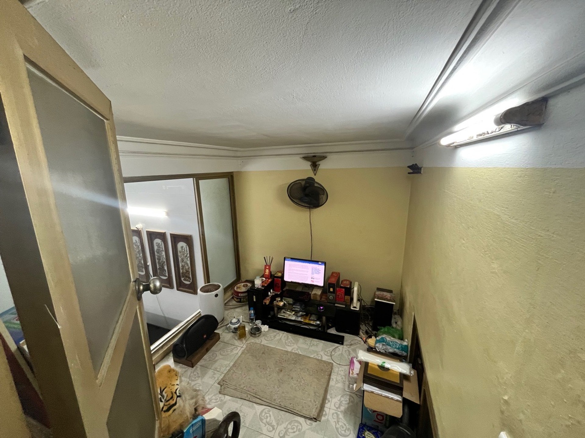 Bán nhà Hồng Mai - diện tích 51m2 3 tầng - Nhà cũ xác định bán đất - giá 9,9 tỷ
