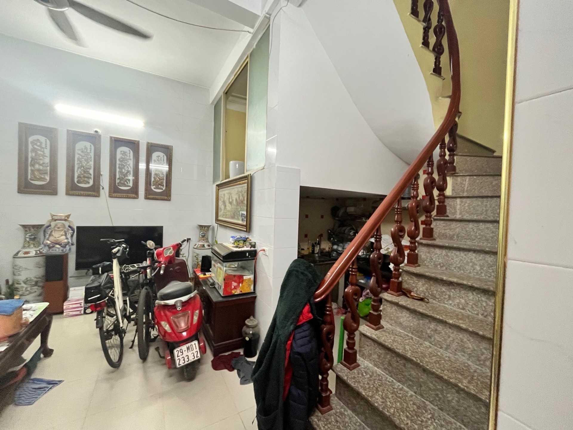 Bán nhà Hồng Mai - diện tích 51m2 3 tầng - Nhà cũ xác định bán đất - giá 9,9 tỷ