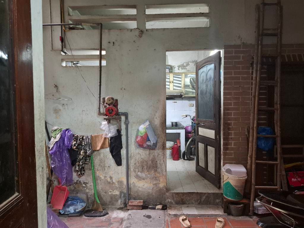 Bán nhà HĐ - diện tích 46m2 3 tầng - gần ô tô - giá 9,7 tỷ