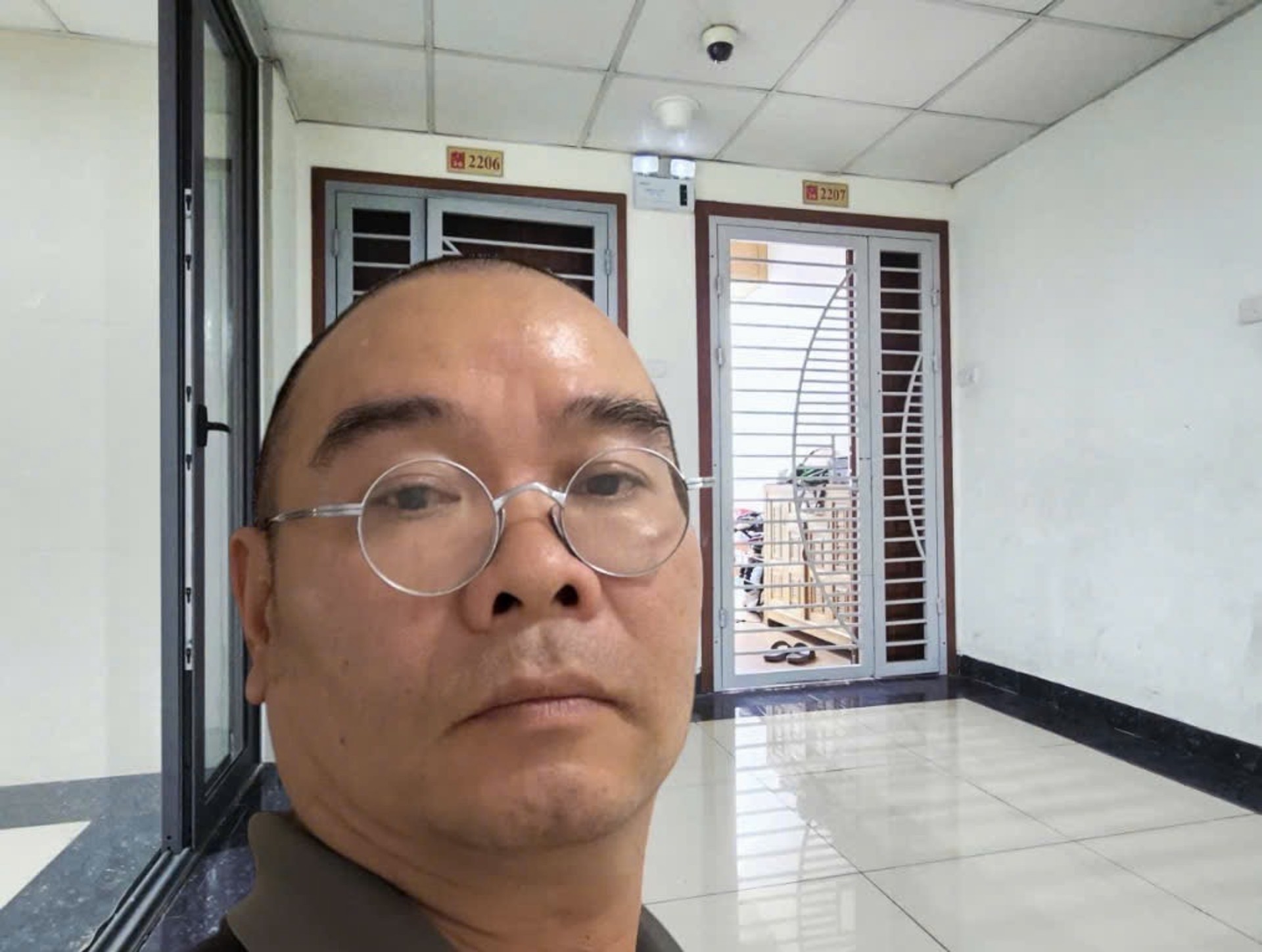 Bán nhà Trịnh Đình Cửu - diện tích 54m2 1 tầng - Căn có ban công trục đẹp - giá 4,8 tỷ