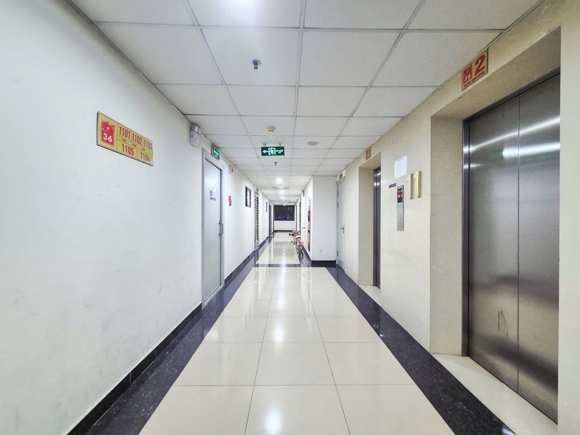 Bán nhà Trịnh Đình Cửu - diện tích 54m2 1 tầng - Căn có ban công trục đẹp - giá 4,8 tỷ
