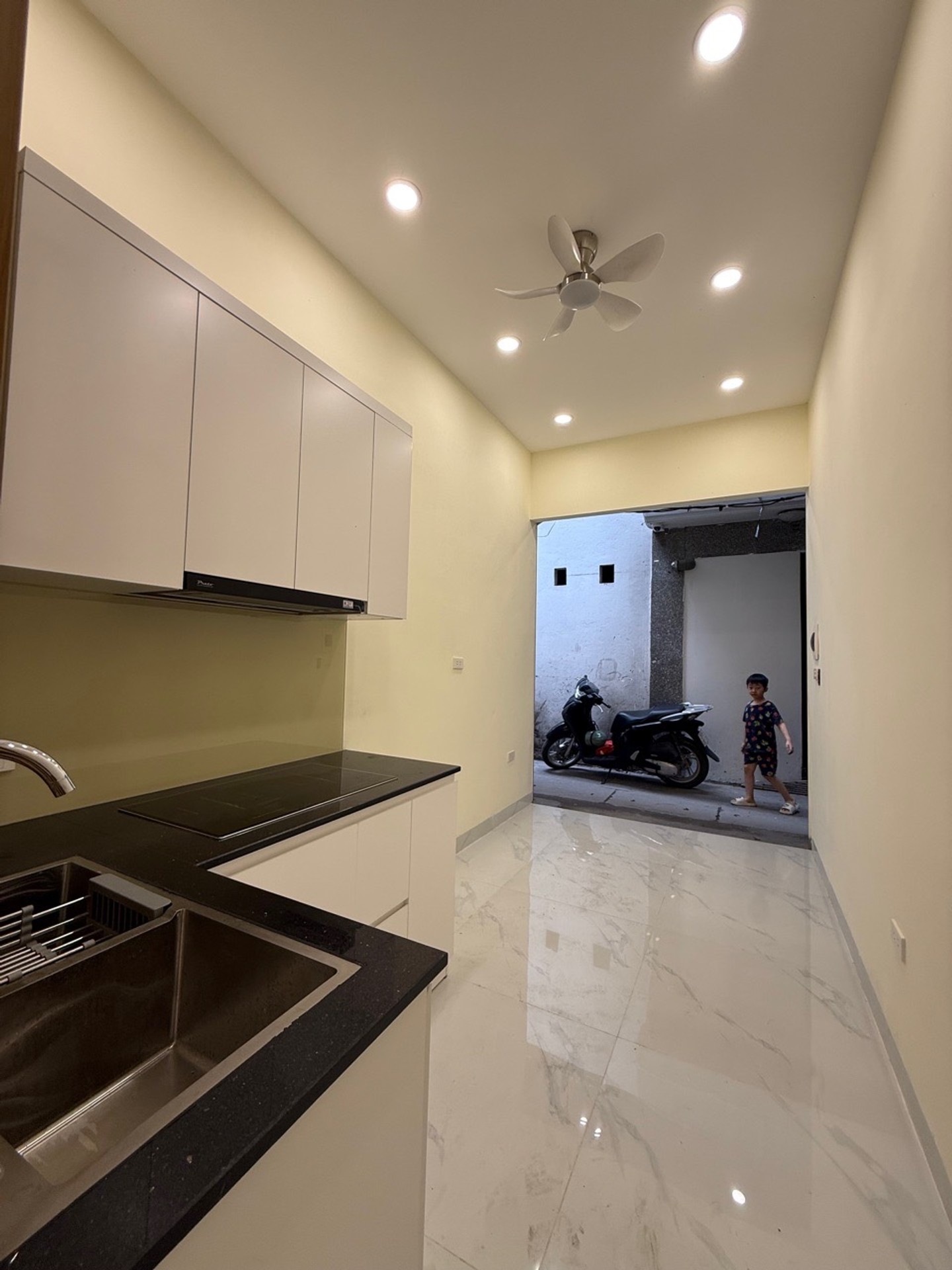 Bán nhà Bạch Mai - diện tích 16m2 4 tầng - Ba Gác Đỗ Cửa - giá 5 tỷ