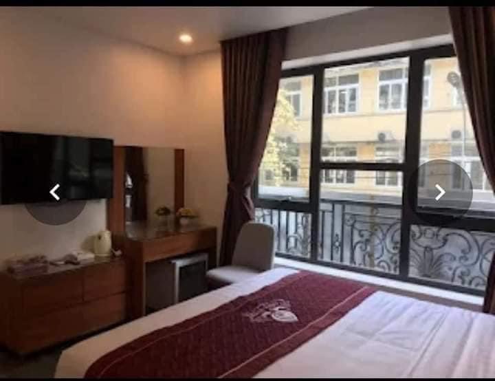 Bán nhà Nguyễn Tuân - diện tích 72m2 5 tầng - Ngõ 2 ô tô tránh - giá 48 tỷ