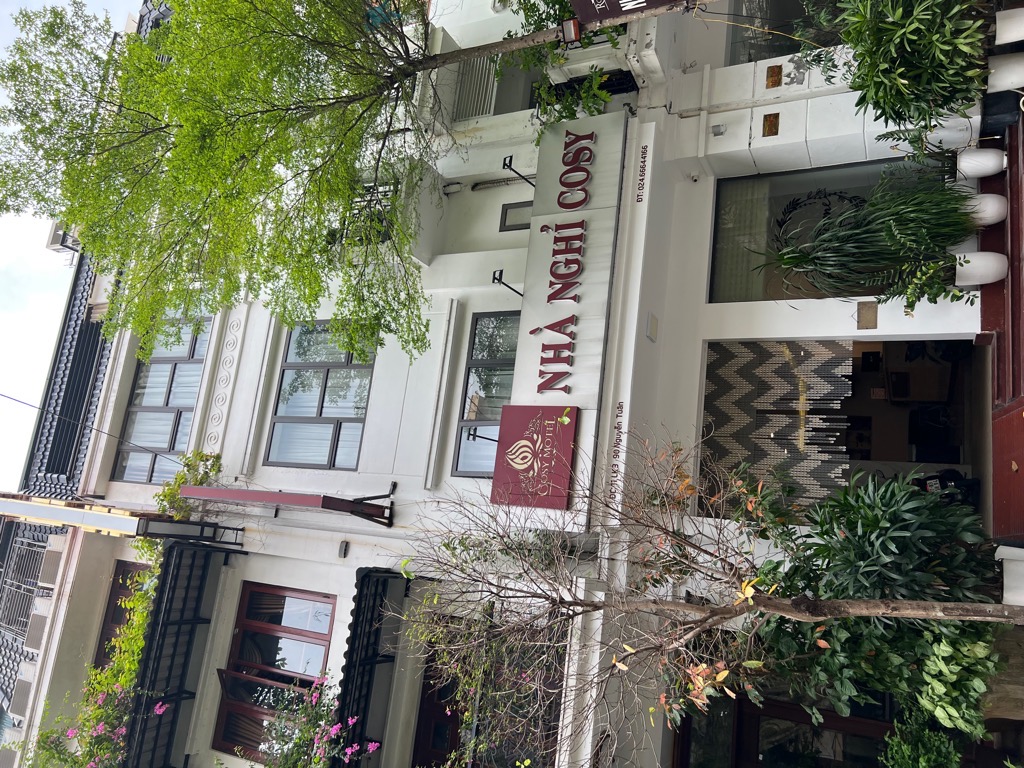 Bán nhà Nguyễn Tuân - diện tích 72m2 5 tầng - Ngõ 2 ô tô tránh - giá 48 tỷ