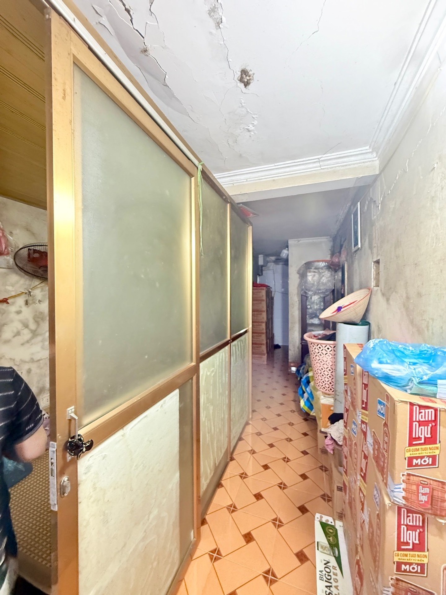 Bán nhà Mai Động - diện tích 40m2 1 tầng - ô tô đỗ cửa - giá 2,25 tỷ