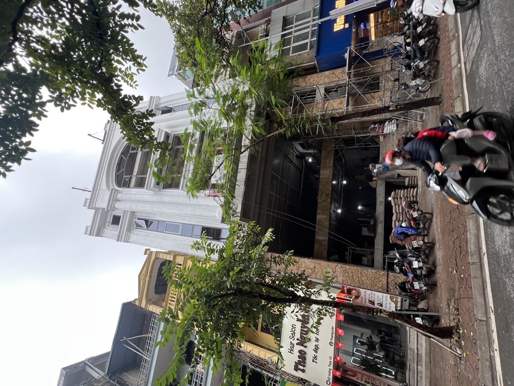 Bán nhà Vương Thừa Vũ - diện tích 190m2 8 tầng - Mặt tiền quyền lực - giá 147 tỷ