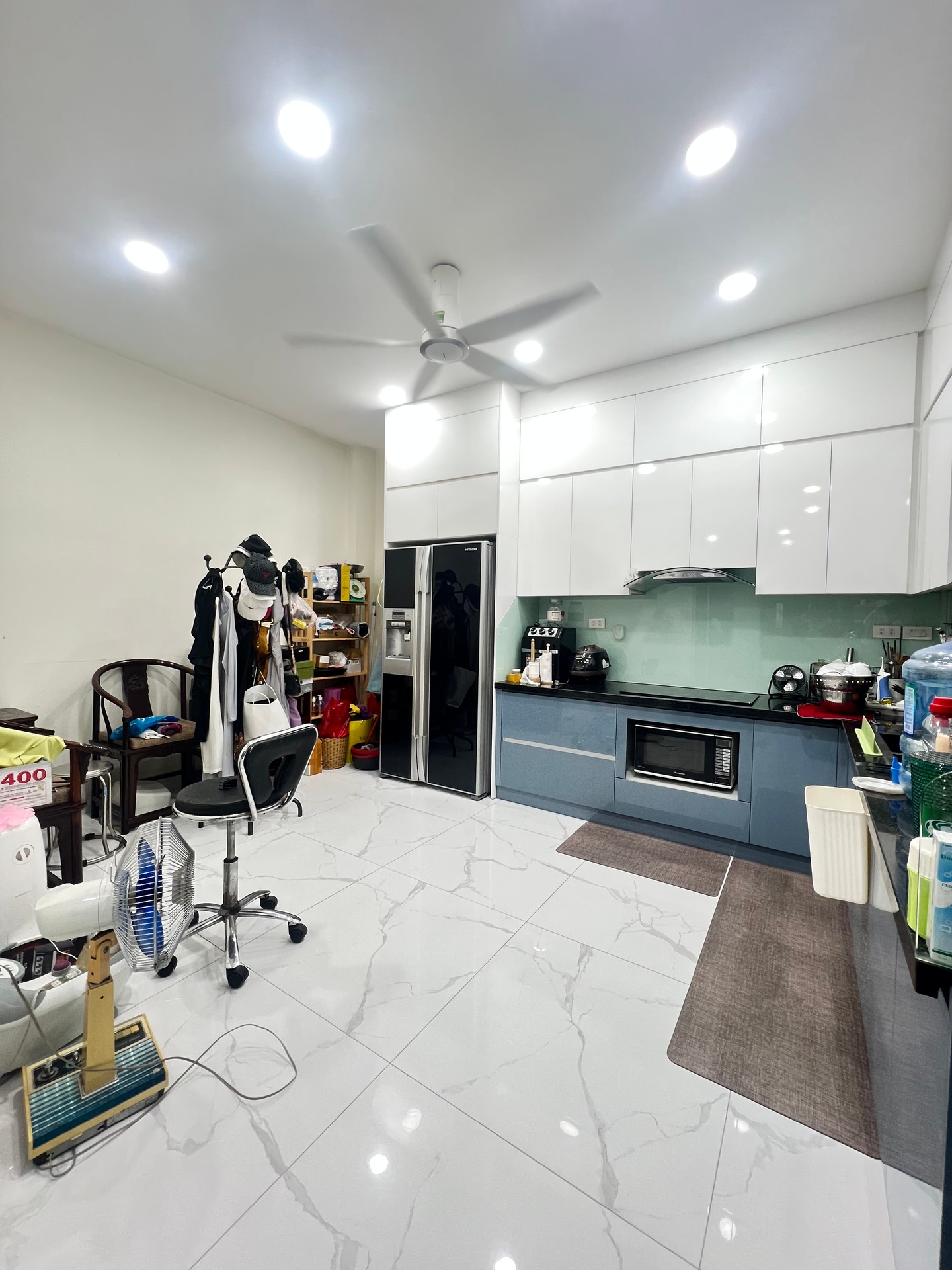 Bán nhà Đầm Trấu - diện tích 50m2 4 tầng - Lô góc 2 mặt thoáng - giá 30 tỷ