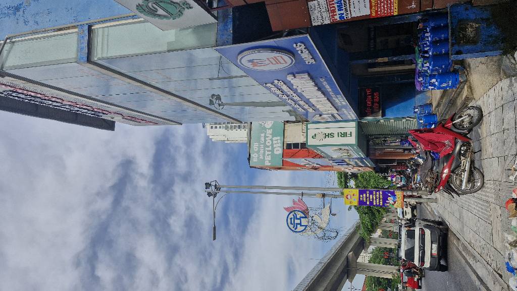 Bán nhà Nguyễn Trãi - diện tích 91m2 4 tầng - Lô góc 3 mặt thoáng - giá 69 tỷ