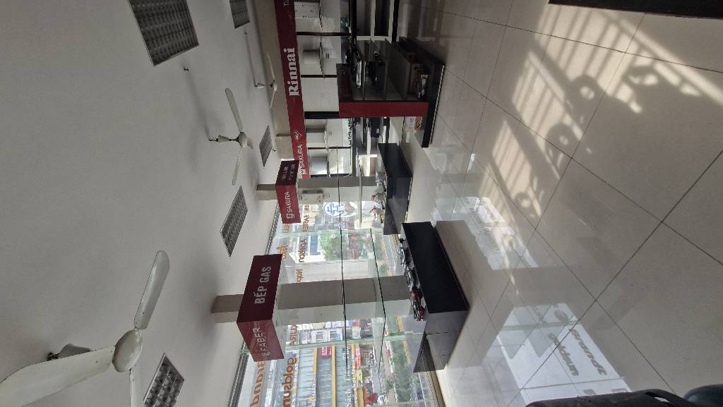 Bán nhà Nguyễn Trãi - diện tích 91m2 4 tầng - Lô góc 3 mặt thoáng - giá 69 tỷ