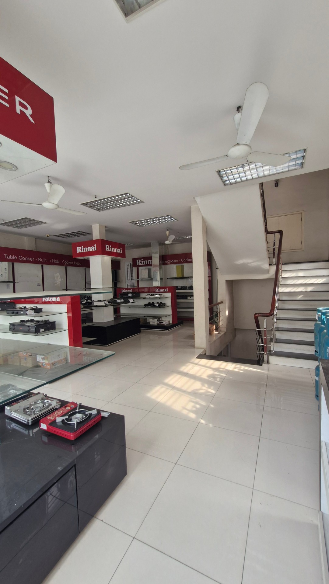 Bán nhà Nguyễn Trãi - diện tích 91m2 5 tầng - Lô góc 3 mặt thoáng - giá 69 tỷ