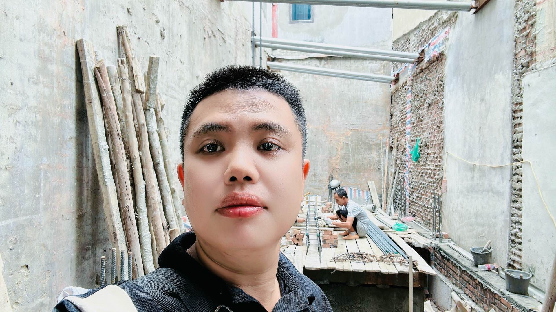 Bán nhà Minh Khai - diện tích 28m2 5 tầng - Nhà đẹp hiếm có - giá 9,6 tỷ