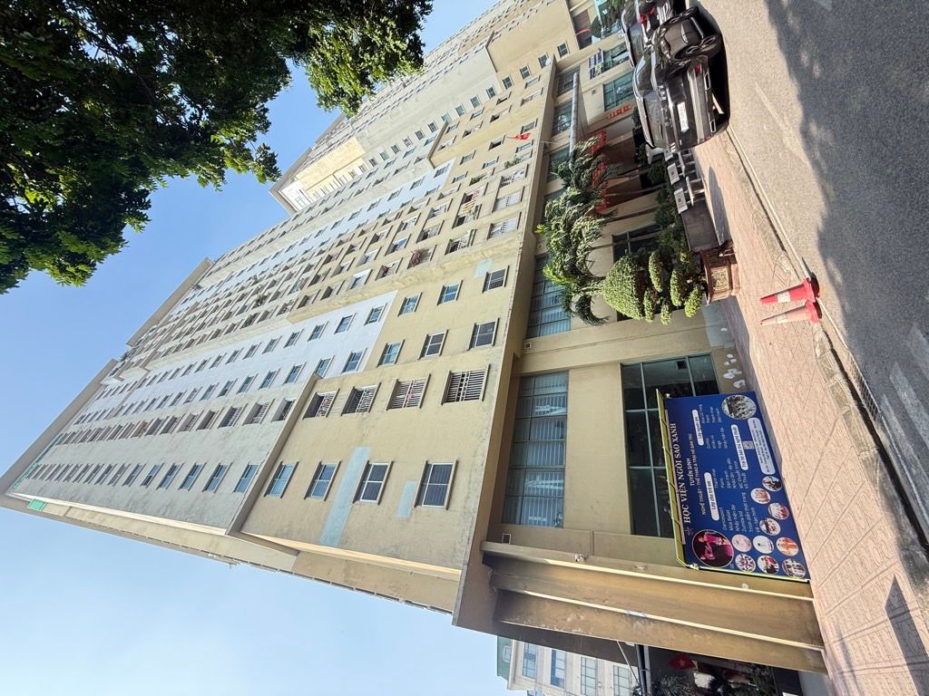 Bán nhà Minh Khai - diện tích 96m2 1 tầng - Chung cư Skylight - giá 8,4 tỷ